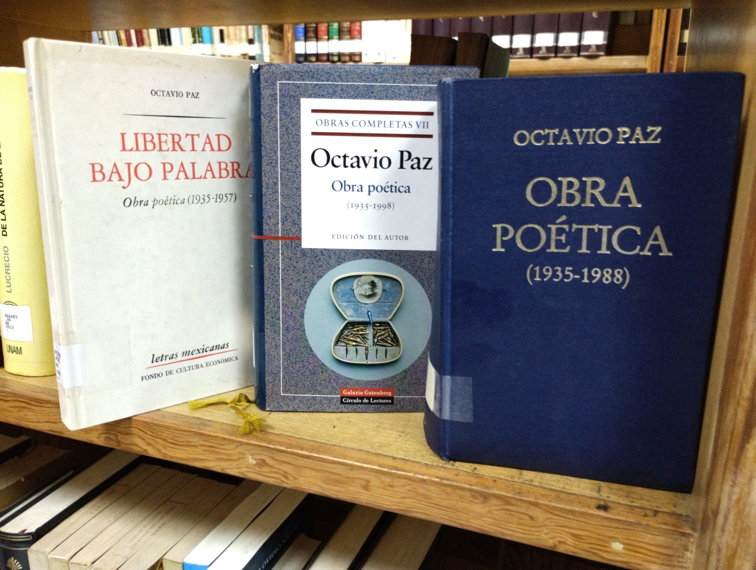 Títulos disponibles en la Sala de Literatura.